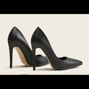 Point Toe Embossed Stiletto Heels